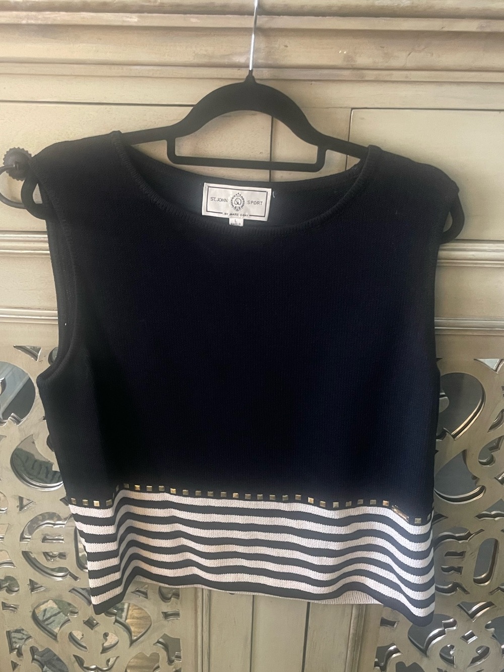 St John Black Striped Knit Sleeveless Top